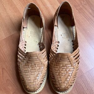 Handmade tan leather Mexican huaraches